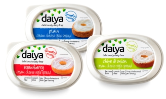 Daiya-Non-Dairy-Cheese-Alternatives-Monthly-2015-spreads